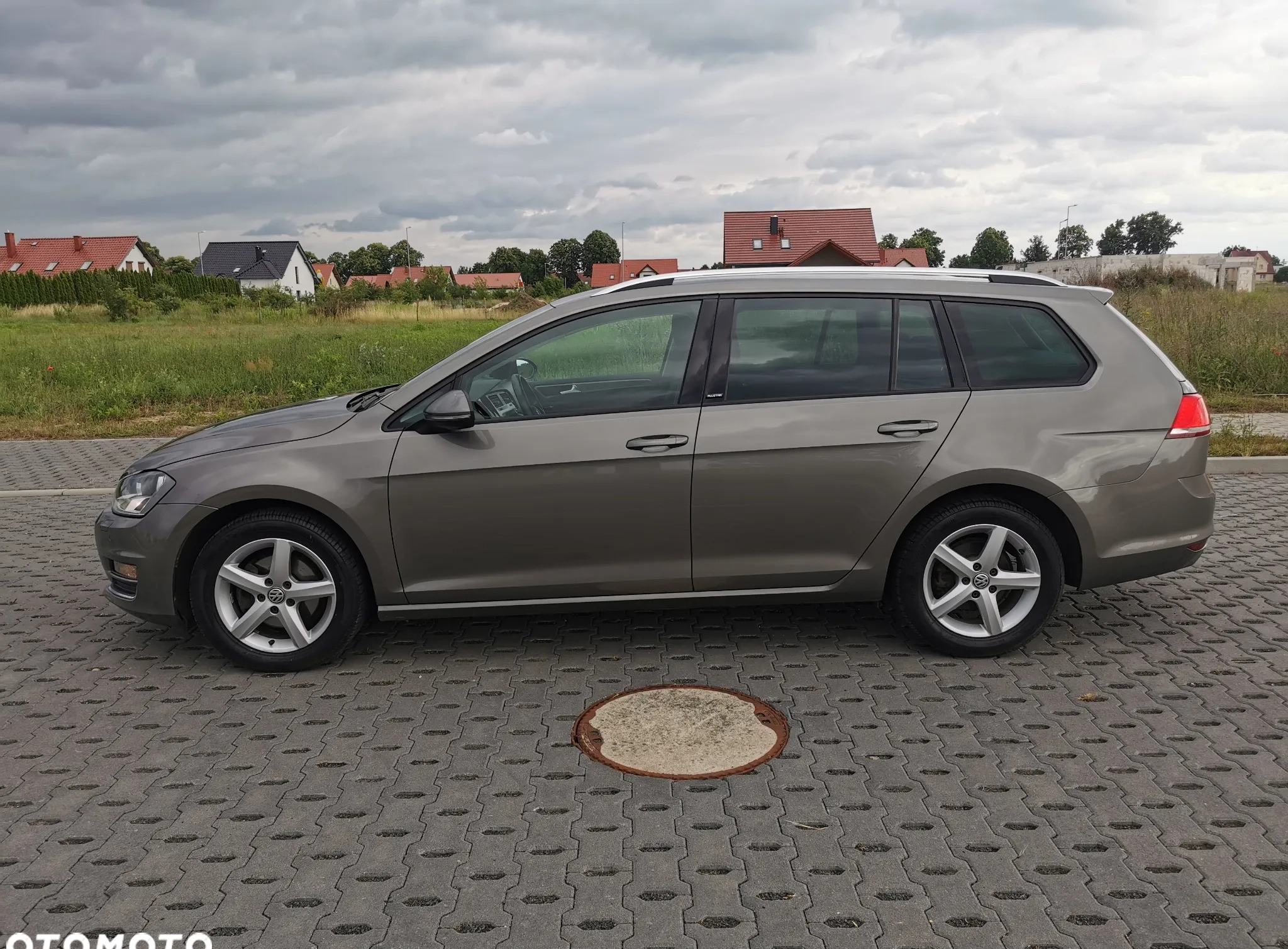 Volkswagen Golf cena 49900 przebieg: 144600, rok produkcji 2017 z Kostrzyn małe 301